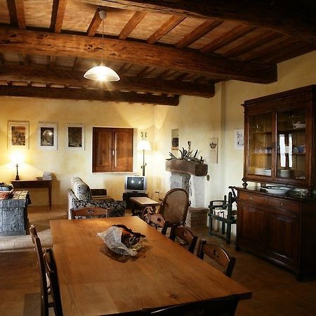 Agriturismo Surripa อเมเลีย ห้อง รูปภาพ