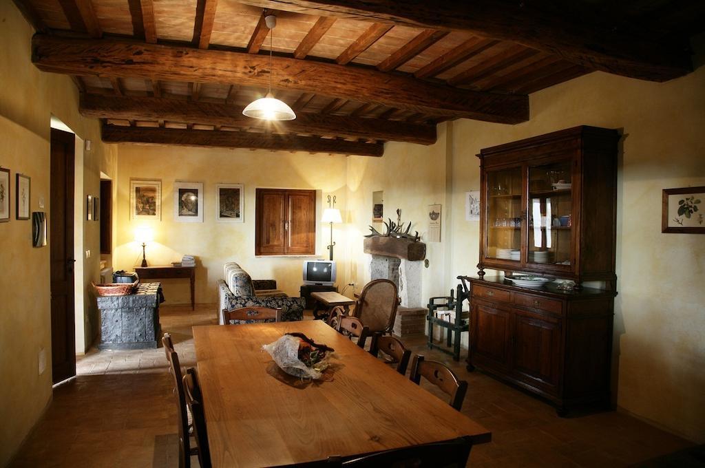 Agriturismo Surripa อเมเลีย ห้อง รูปภาพ